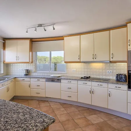 Extravagant Vale Do Lobo 5 Bedrooms Bispo Deluxe Great Pool