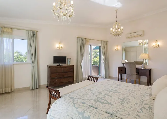 Вилла Extravagant Vale Do Lobo 5 Bedrooms Bispo Deluxe Great Pool